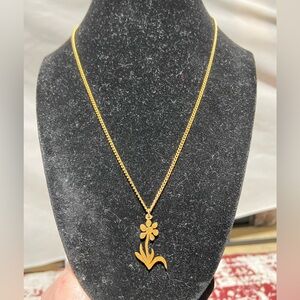 Gold Tone Metal Flower Pendant on a Vintage Gold Tone Necklace